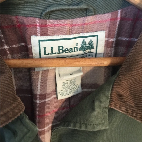 L.L. Bean Green Chore Barn Flannel Lined Jacket - Picture 4 of 6